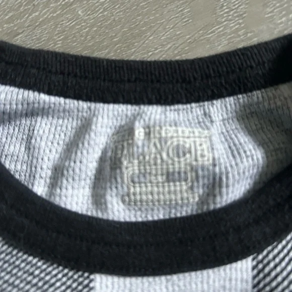 Lot Of 4 Toddler Boy Long Sleeve Shirts Size 3T - Picture 4 of 6